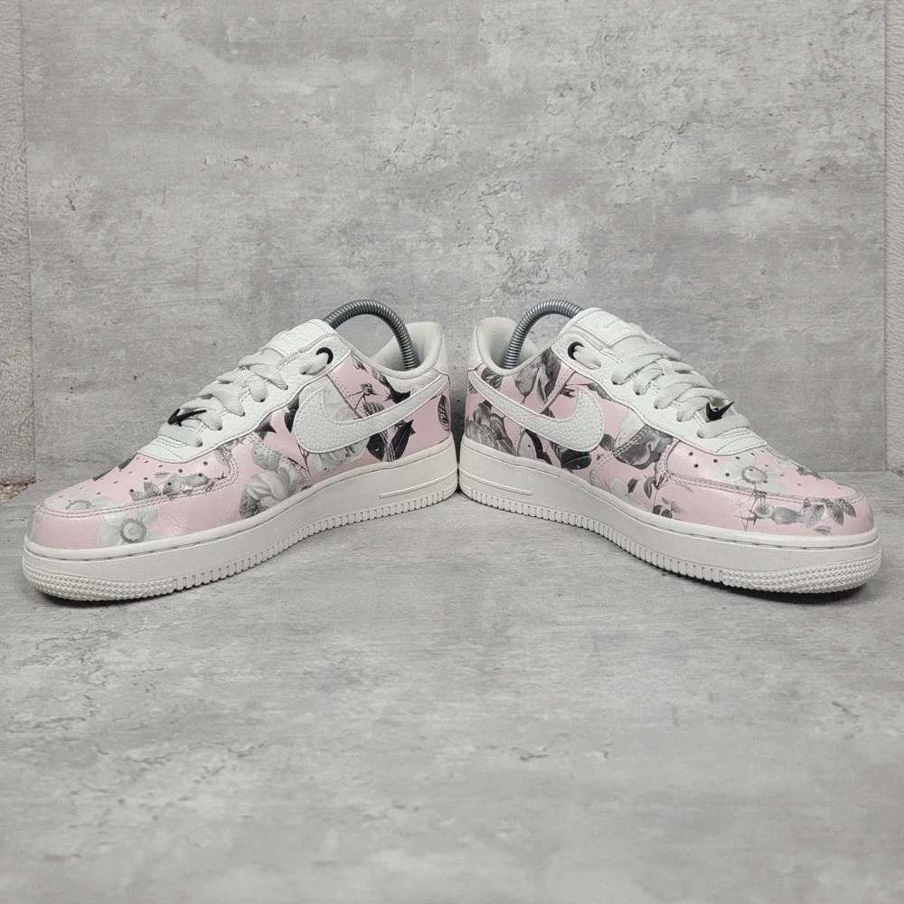 NIKE Womans Size 8 Air FORCE 1 Pink FLORAL AO1017 102 WHITE LEATHER SNEAKERS - Picture 3 of 8